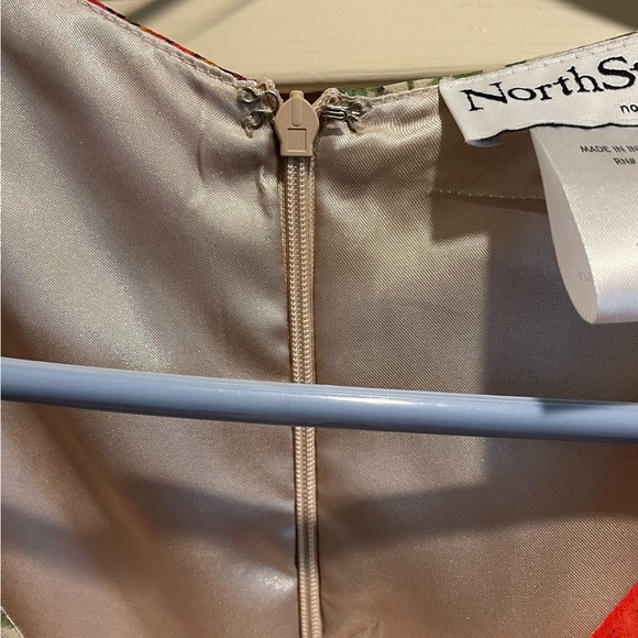 NorthStyle Dress Spring Floral Chiffon Hi Low Hem 6/8 EUC - Picture 9 of 11